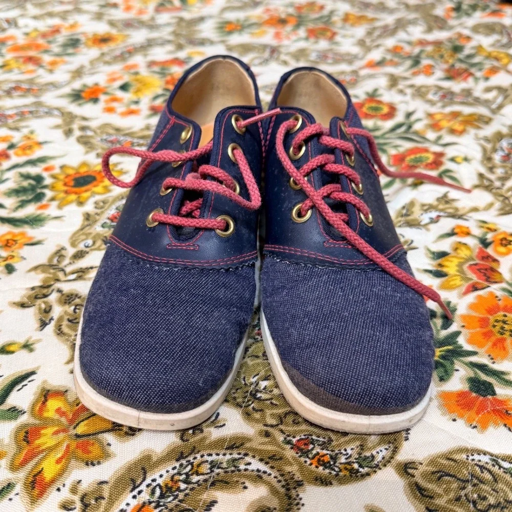 Vintage Women's Denim Blue Brunswick Oxford Shoes‎ Red Laces Made in USA - 5